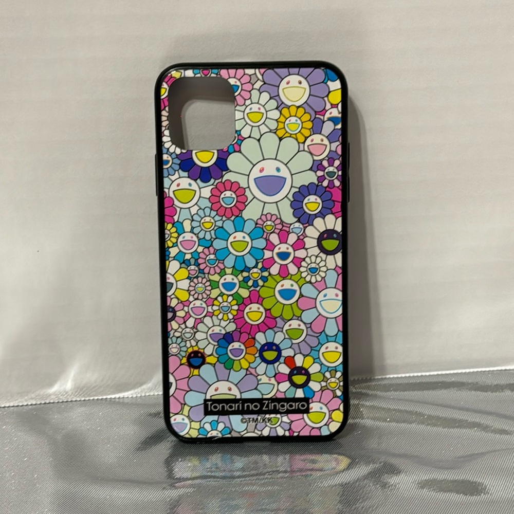 Takashi Murakami phone case ©TM/KK Flower Hard Case /
Metalic 11 Pro Max